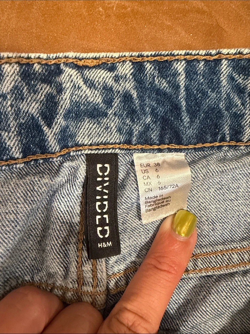 Wide Leg High-Rise Women's Jeans in Washed Medium Blue